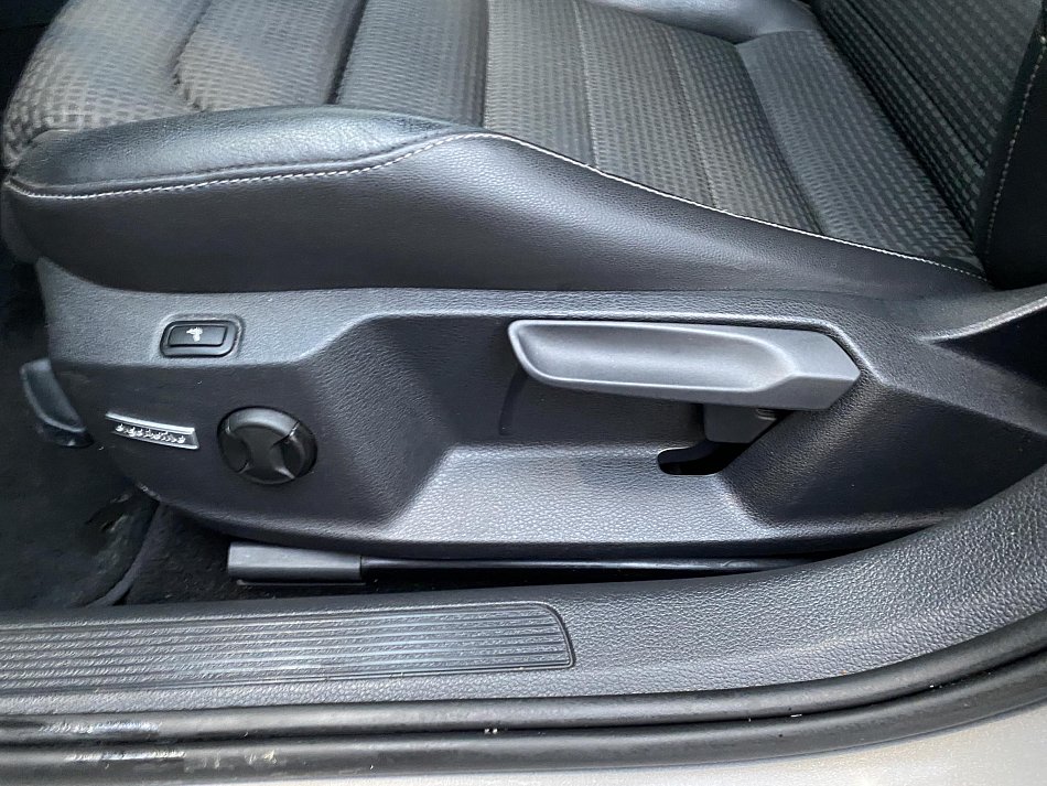 Volkswagen Golf 1.4 TSi Highline