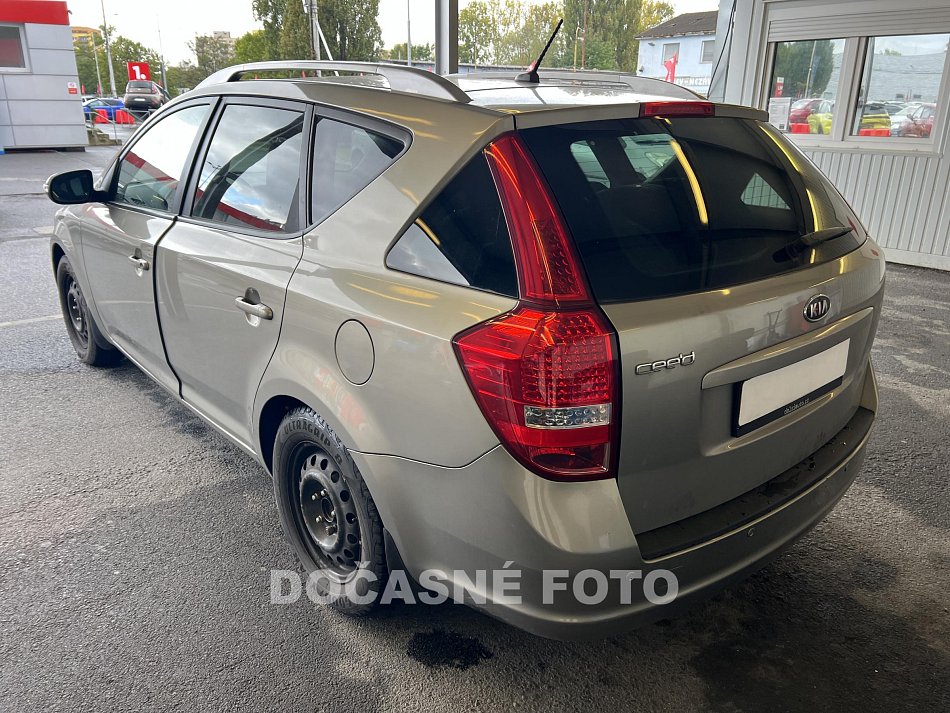 Kia Ceed 1.6 CVVT 