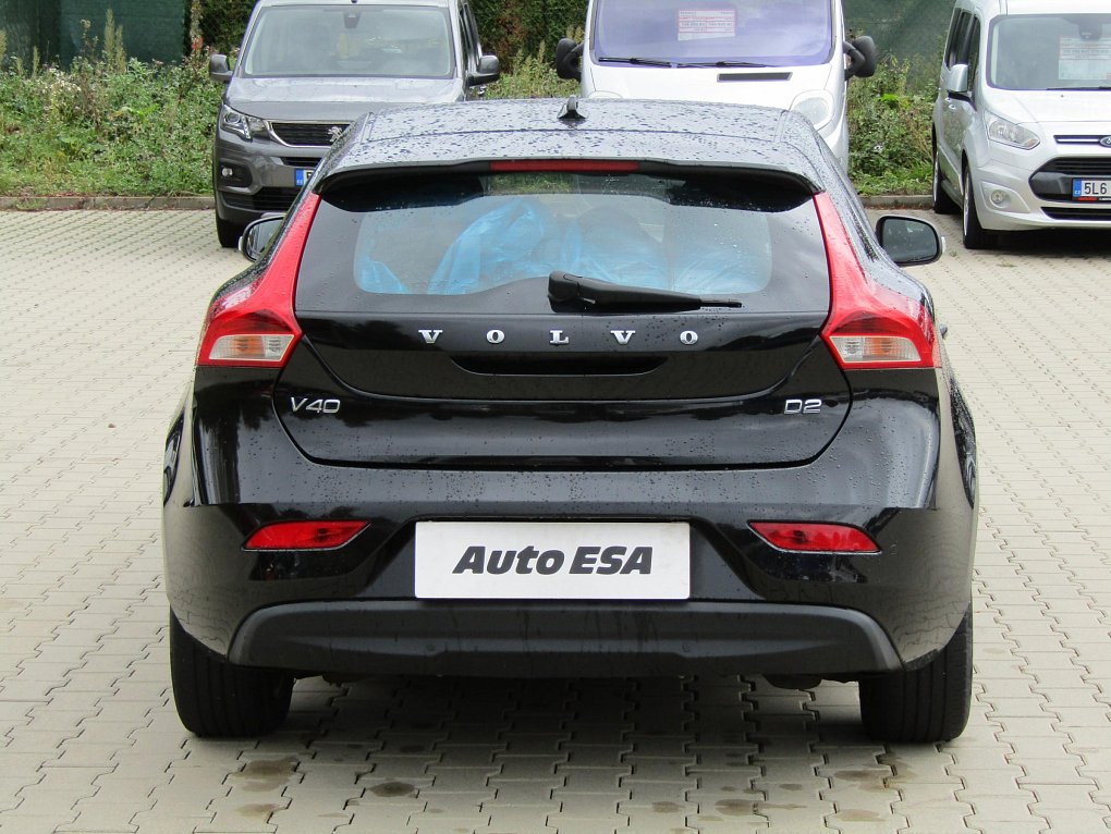 Volvo V40 2.0D 