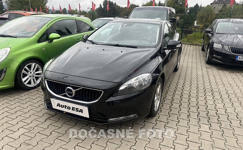 Volvo V40 2.0D 