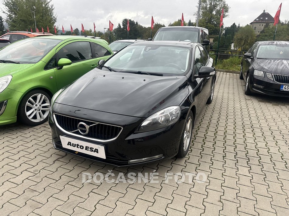 Volvo V40 2.0D 