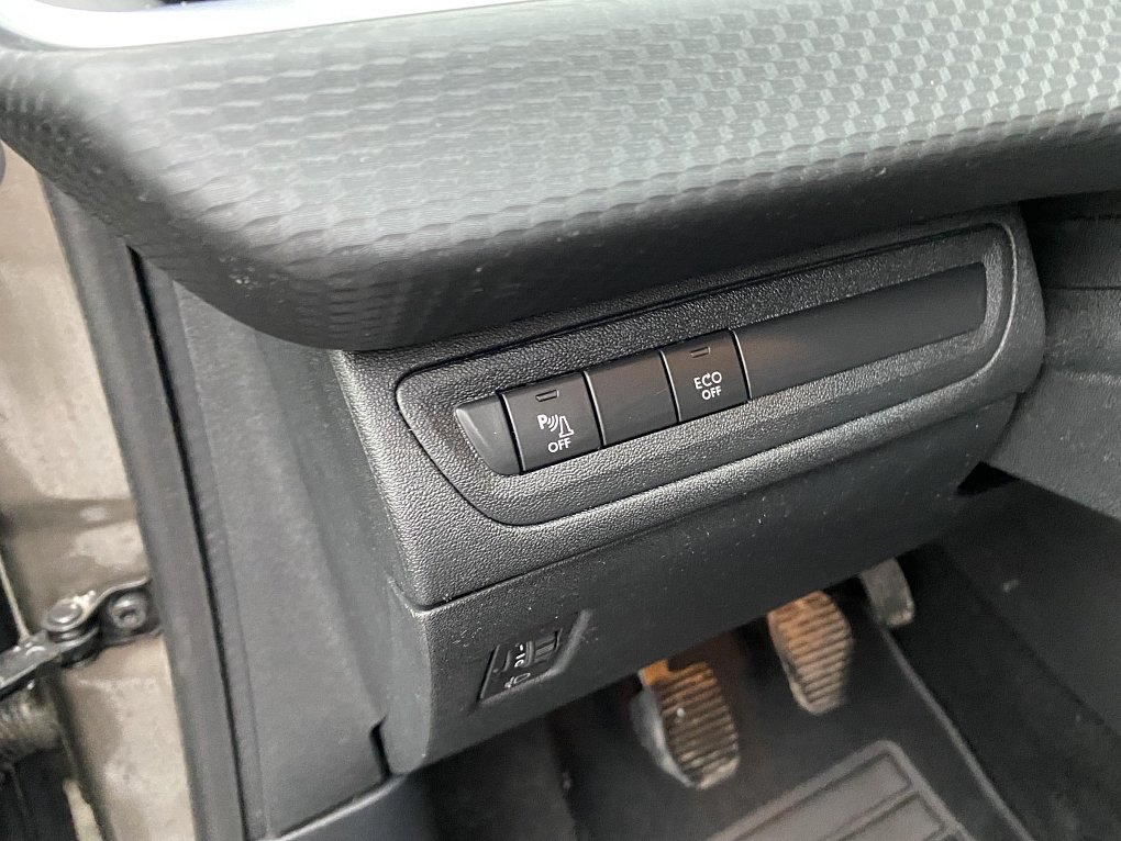 Peugeot 2008 1.6 HDi Allure