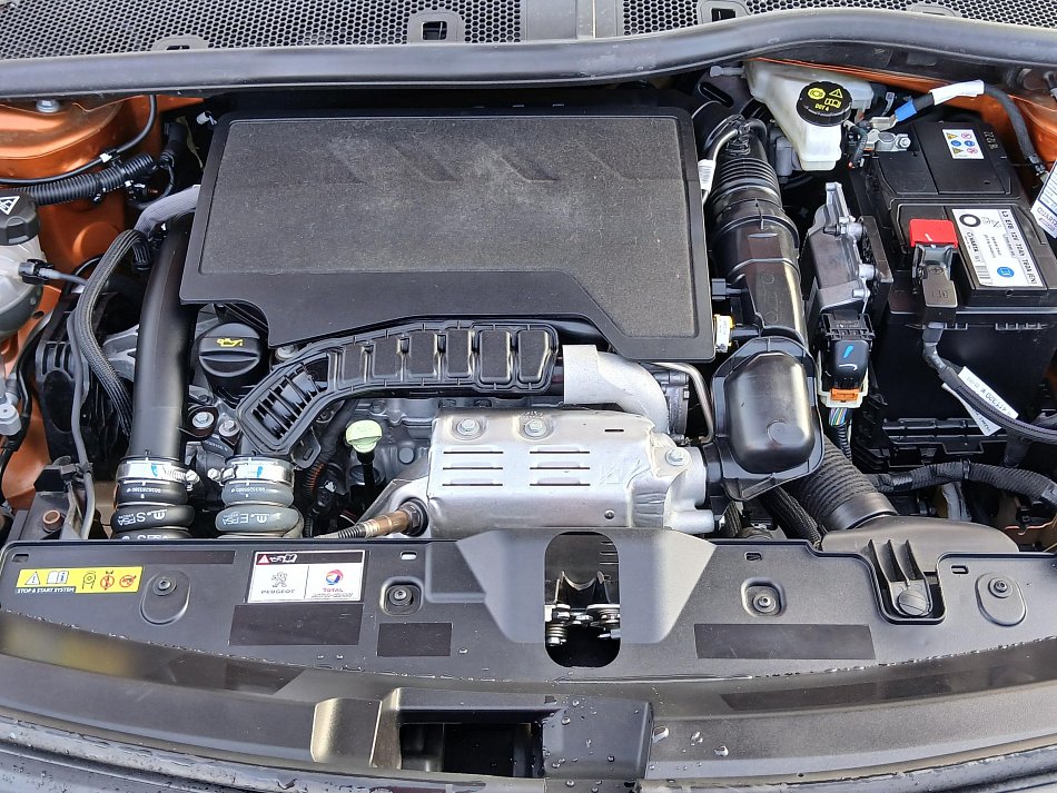 Peugeot 2008 1.2 PT Allure