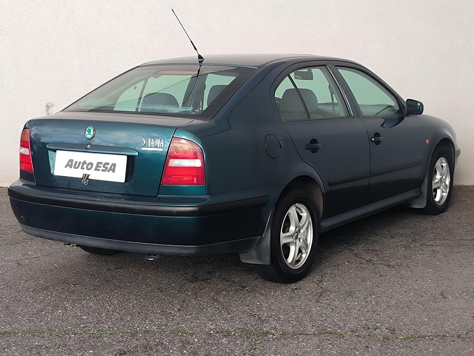 Škoda Octavia 1.8 20V 