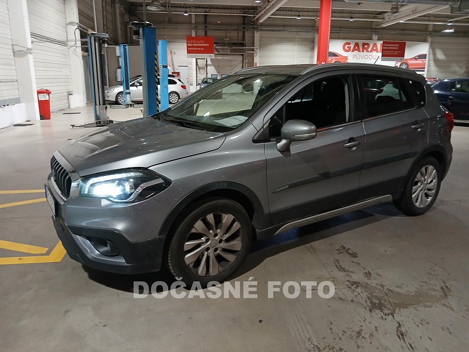 Suzuki S-Cross 1.0