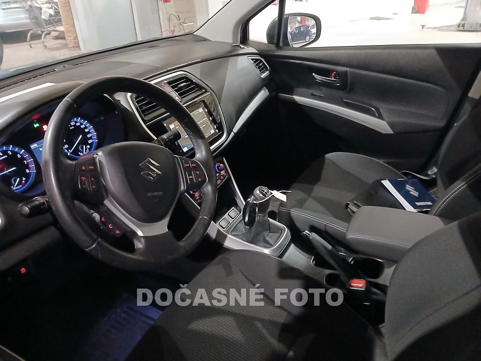 Suzuki S-Cross 1.0 