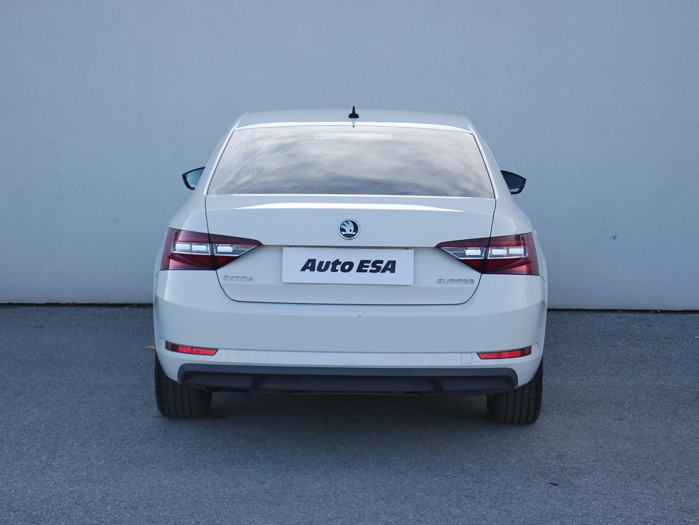 Škoda Superb III 2.0TDI Ambition