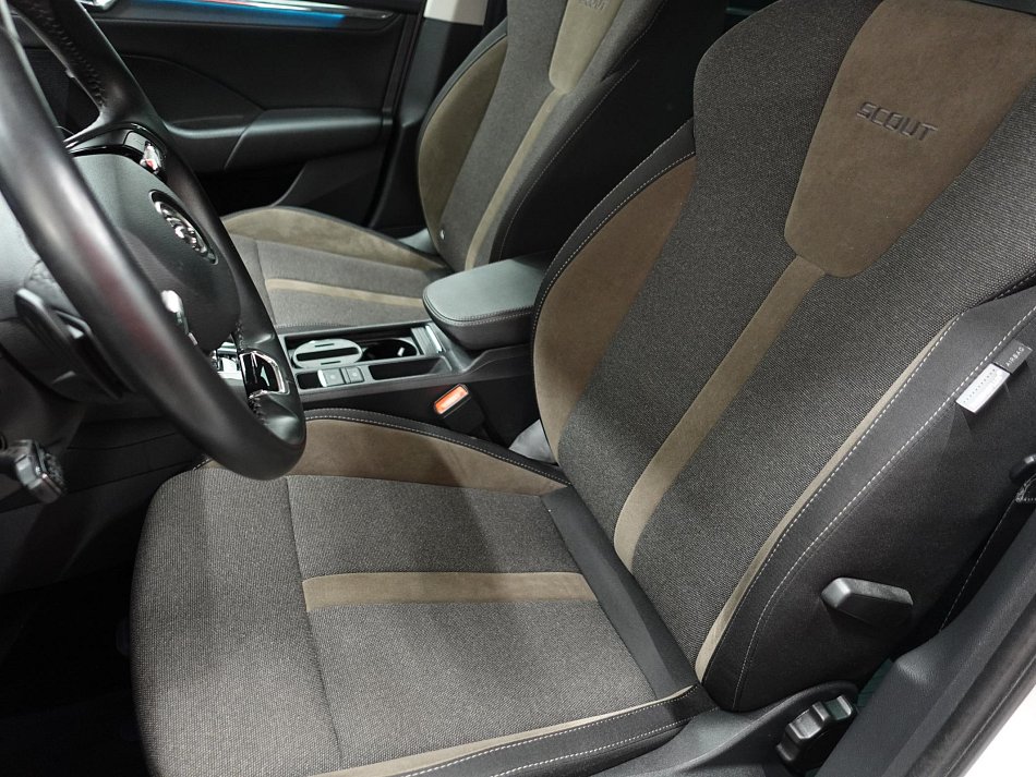 Škoda Octavia IV 2.0TDi Scout 4x4