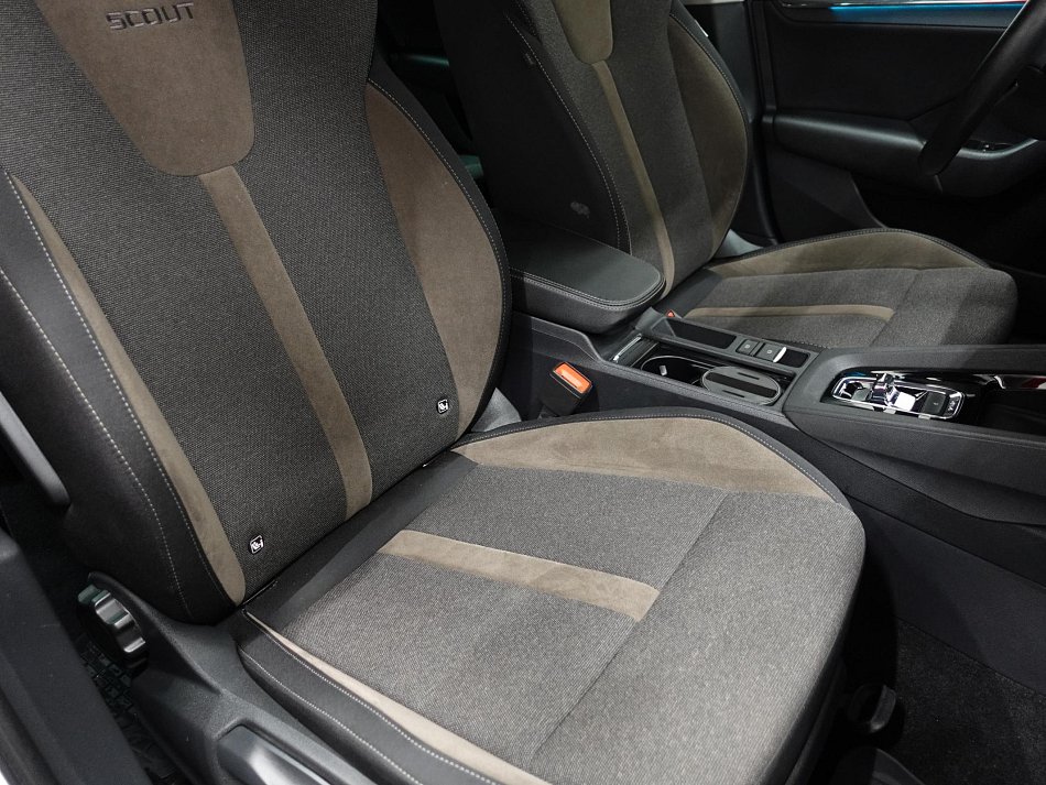 Škoda Octavia IV 2.0TDi Scout 4x4