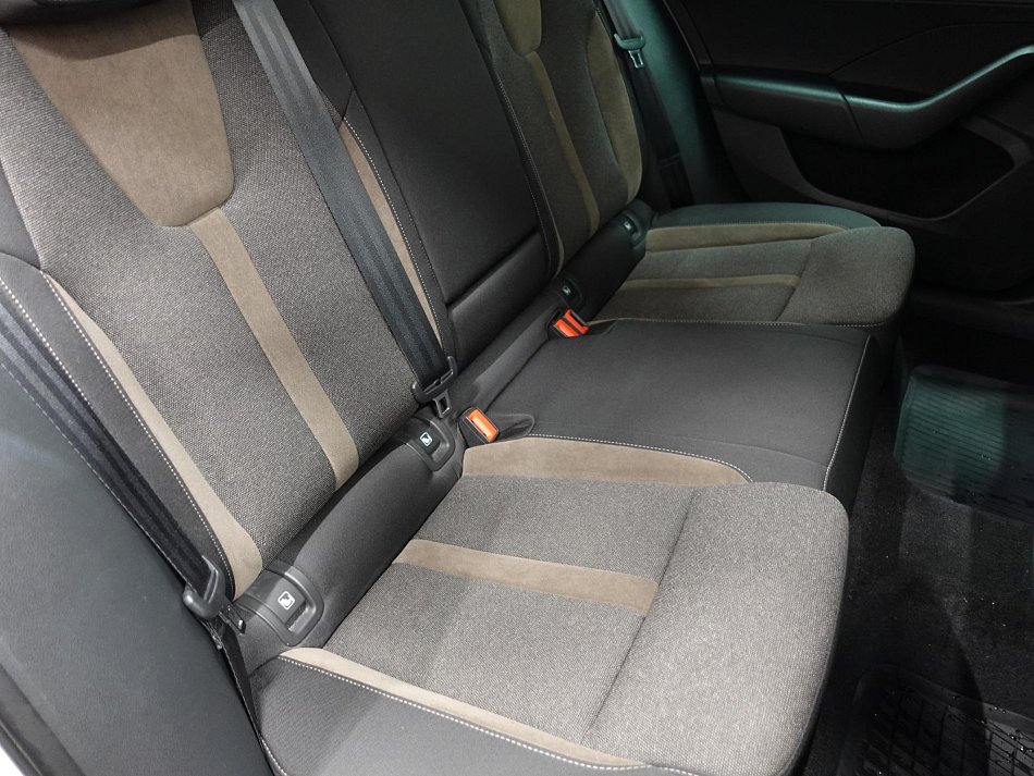 Škoda Octavia IV 2.0TDi Scout 4x4