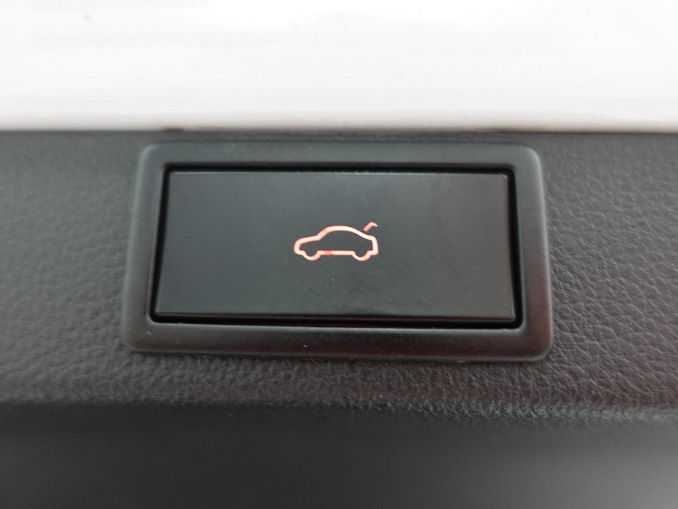 Škoda Octavia IV 2.0TDi Scout 4x4