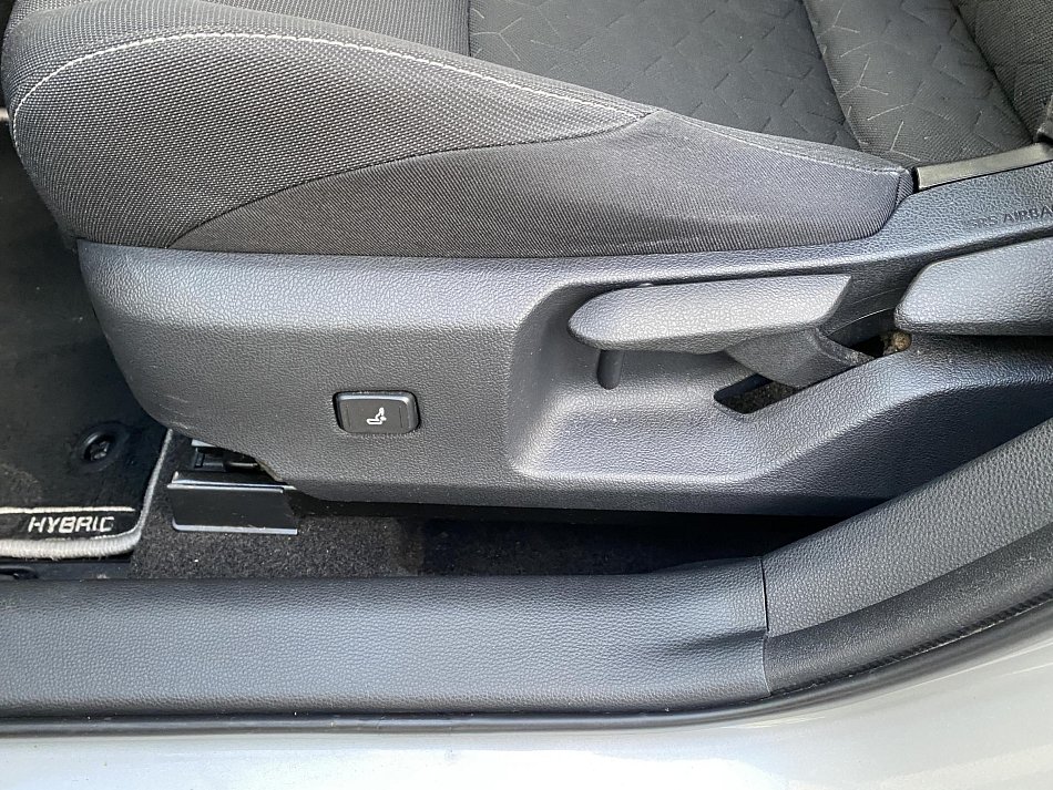 Toyota Corolla 1.8 HSD Comfort