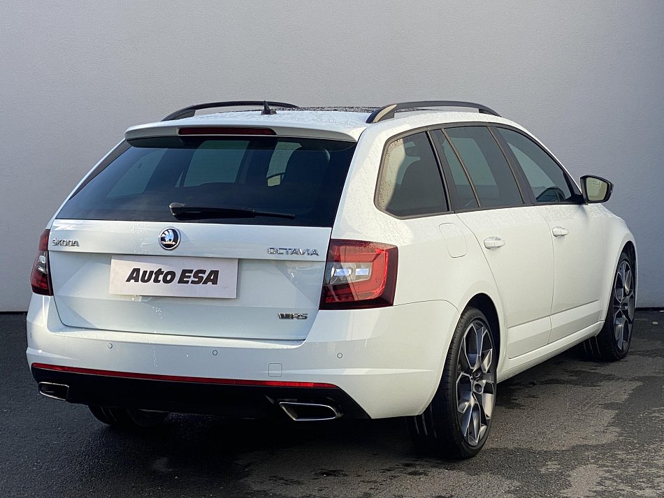 Škoda Octavia III 2.0TDi RS