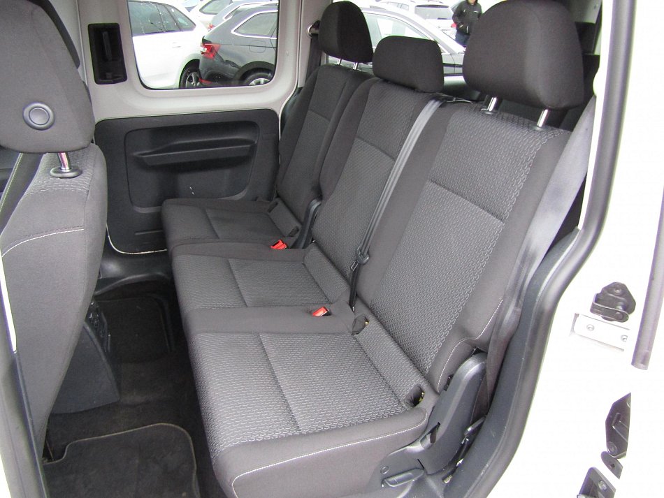 Volkswagen Caddy 2.0TDi Trendline MAXi 7míst