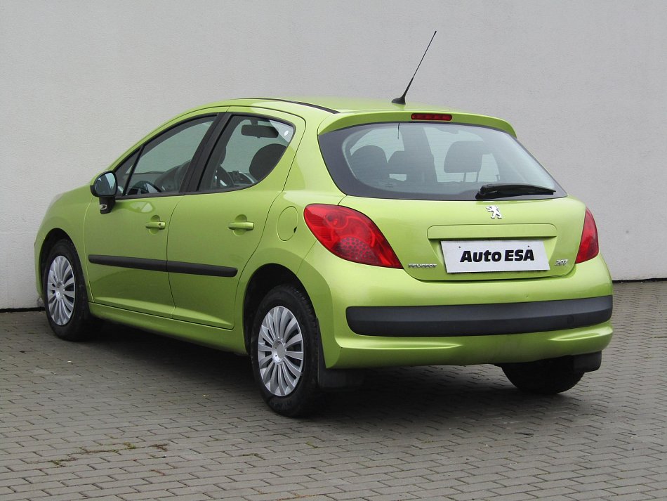 Peugeot 207 1.4 16V 
