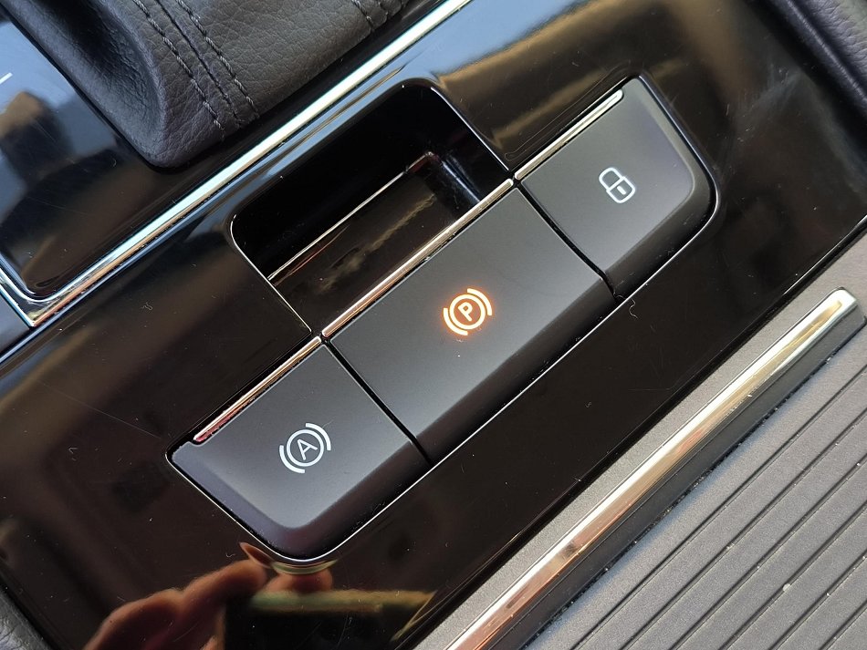 Škoda Superb III 2.0TDI 