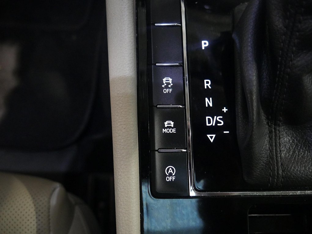 Škoda Superb III 2.0TDi L&K