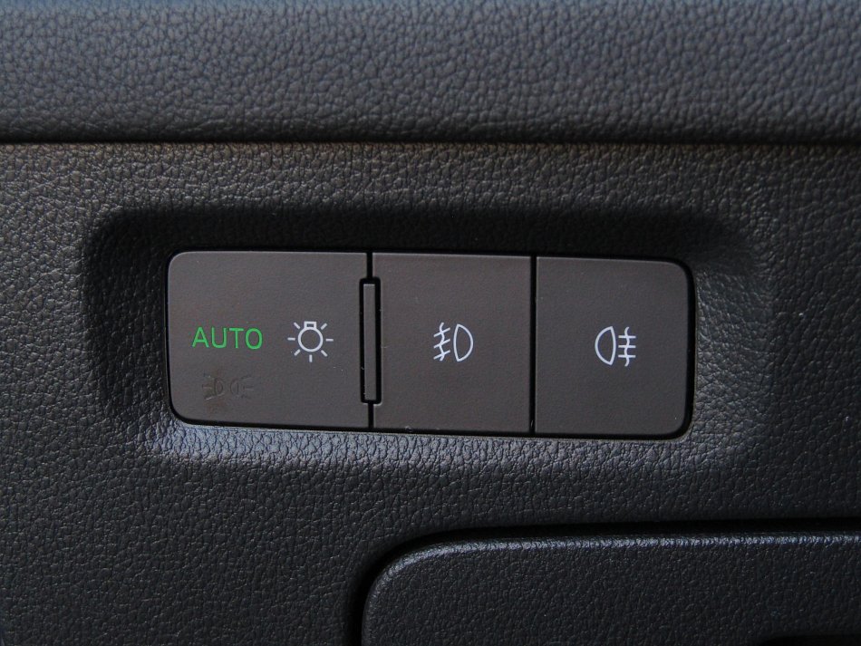 Škoda Octavia IV 1.5TSi Ambition