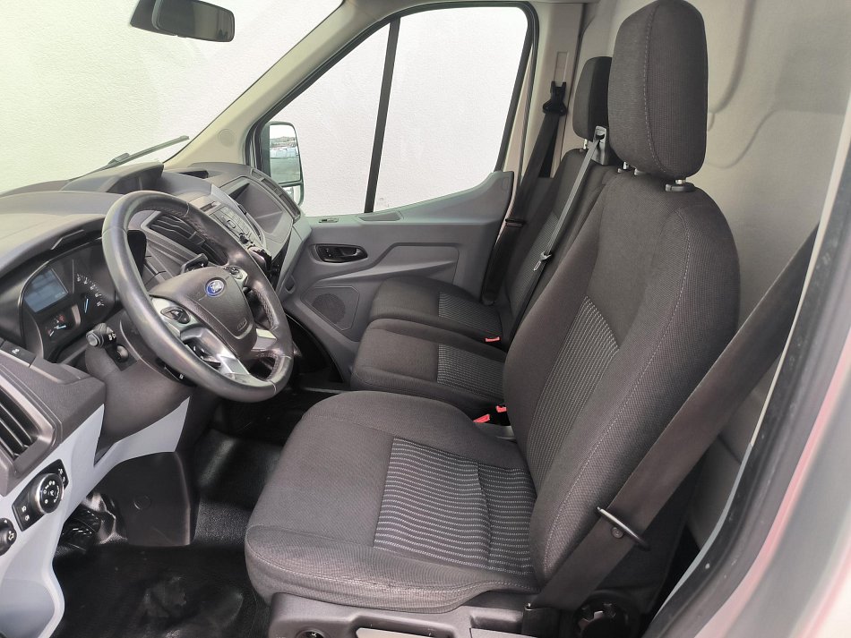 Ford Transit 2.2TDCi Trend L2H3