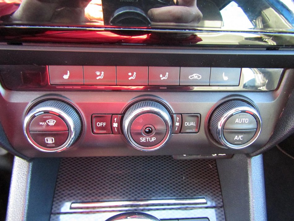 Škoda Octavia III 2.0 TDi RS