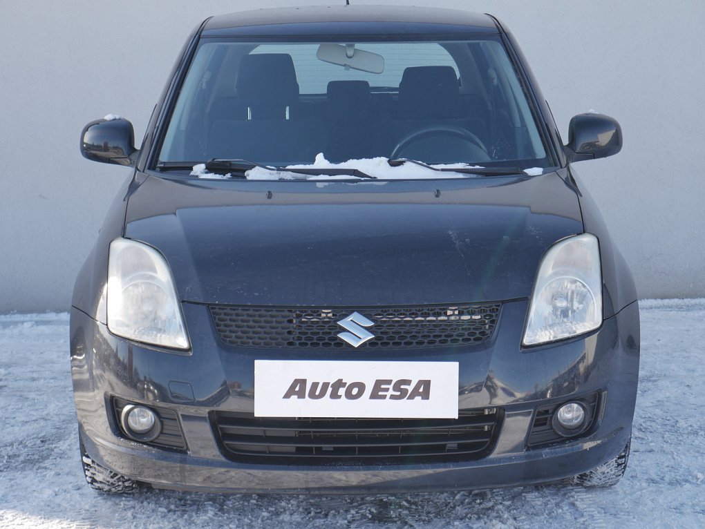 Suzuki Swift 1.3i  4x4