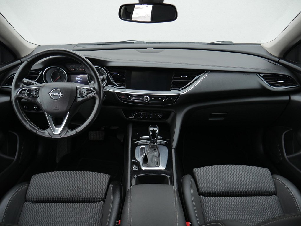 Opel Insignia 2.0CDTi 