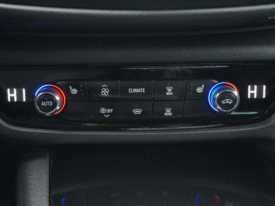 Opel Insignia 2.0CDTi 