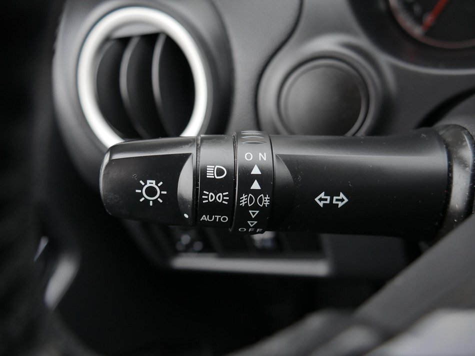 Mitsubishi Space Star 1.2 i Invite