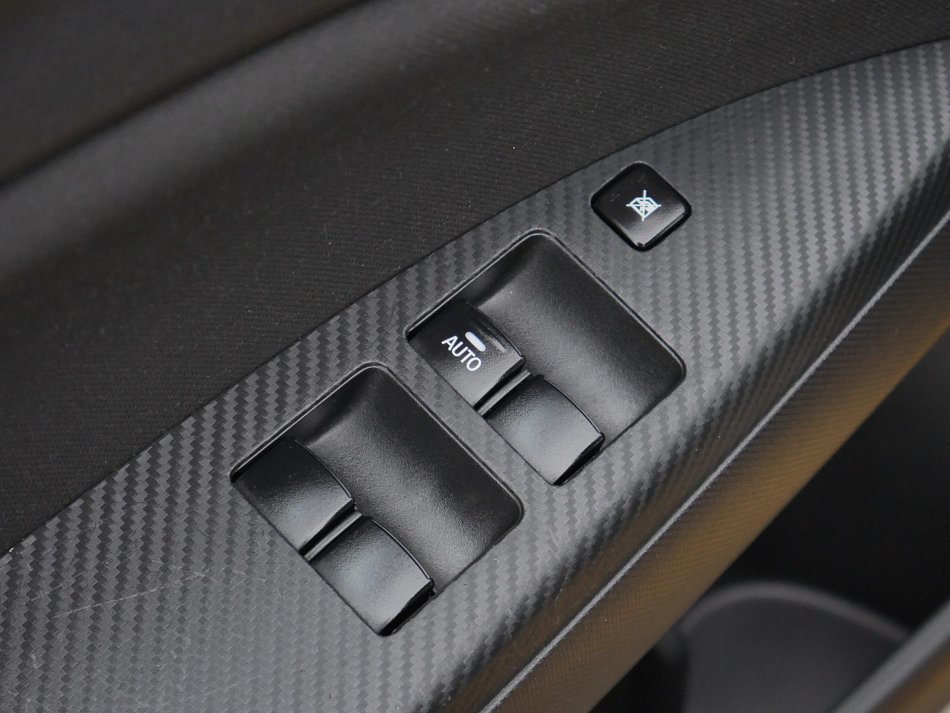 Mitsubishi Space Star 1.2 i Invite