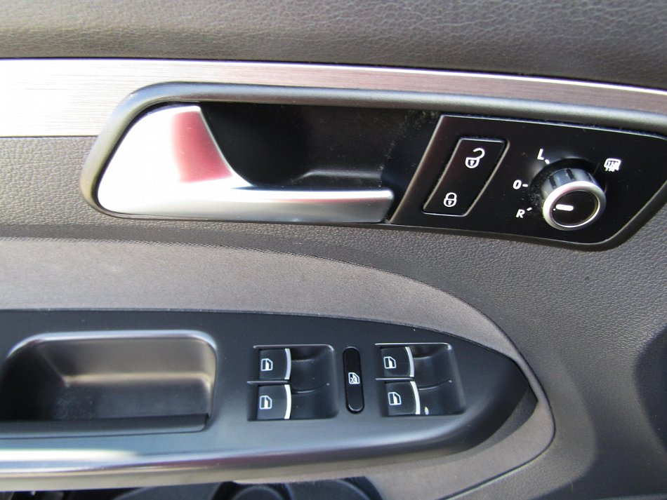 Volkswagen Touran 1.6 TDi 