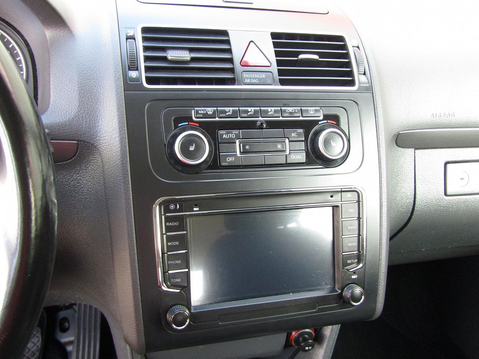 Volkswagen Touran 1.6 TDi 