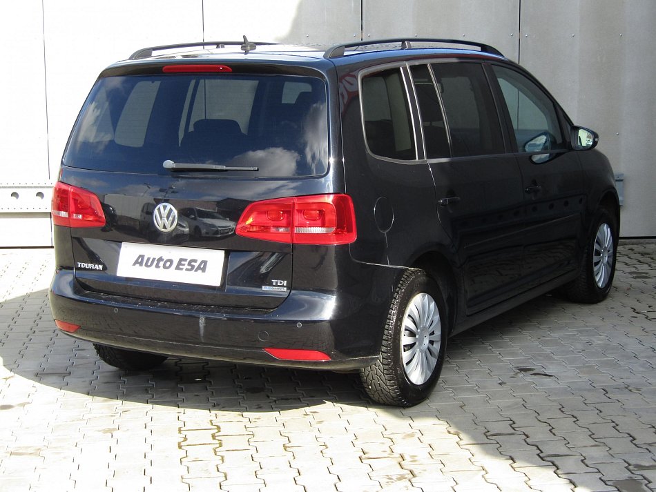 Volkswagen Touran 1.6 TDi 