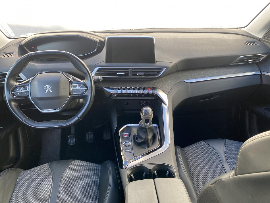 Peugeot 3008 1.5 HDi Allure