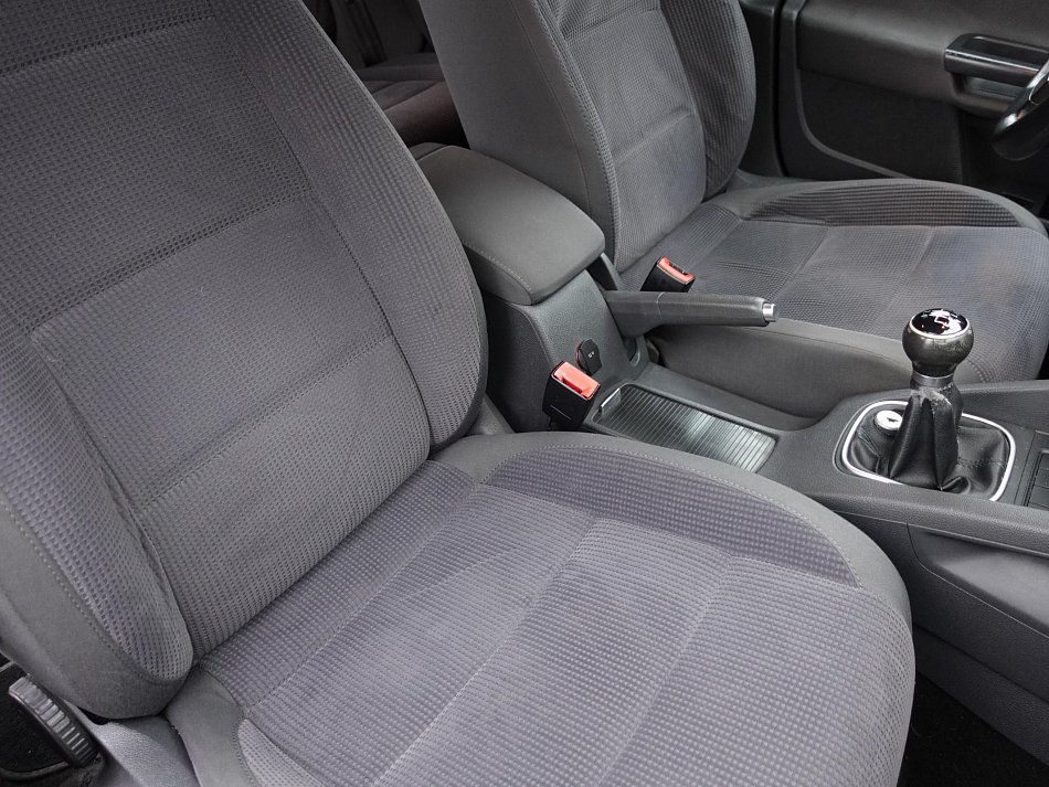 Volkswagen Jetta 1.6 MPi Comfort