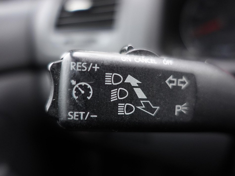 Volkswagen Jetta 1.6 MPi Comfort