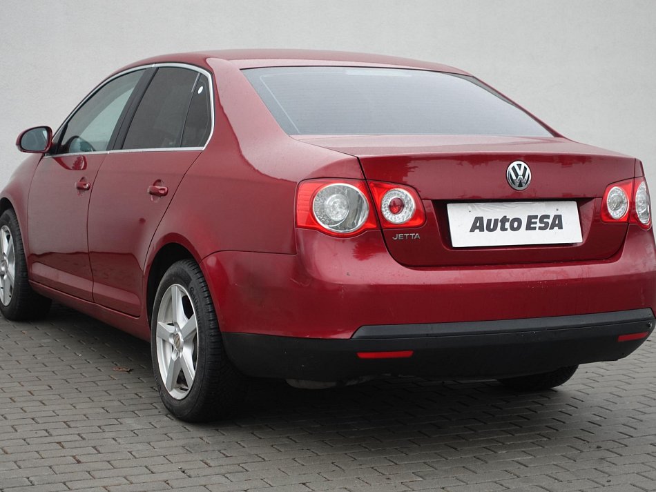 Volkswagen Jetta 1.6 MPi Comfort