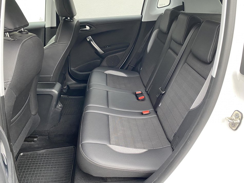 Peugeot 2008 1.2PT Allure