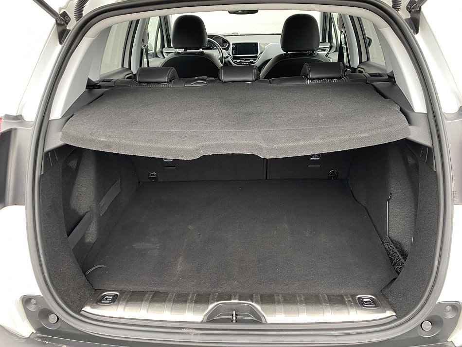 Peugeot 2008 1.2PT Allure