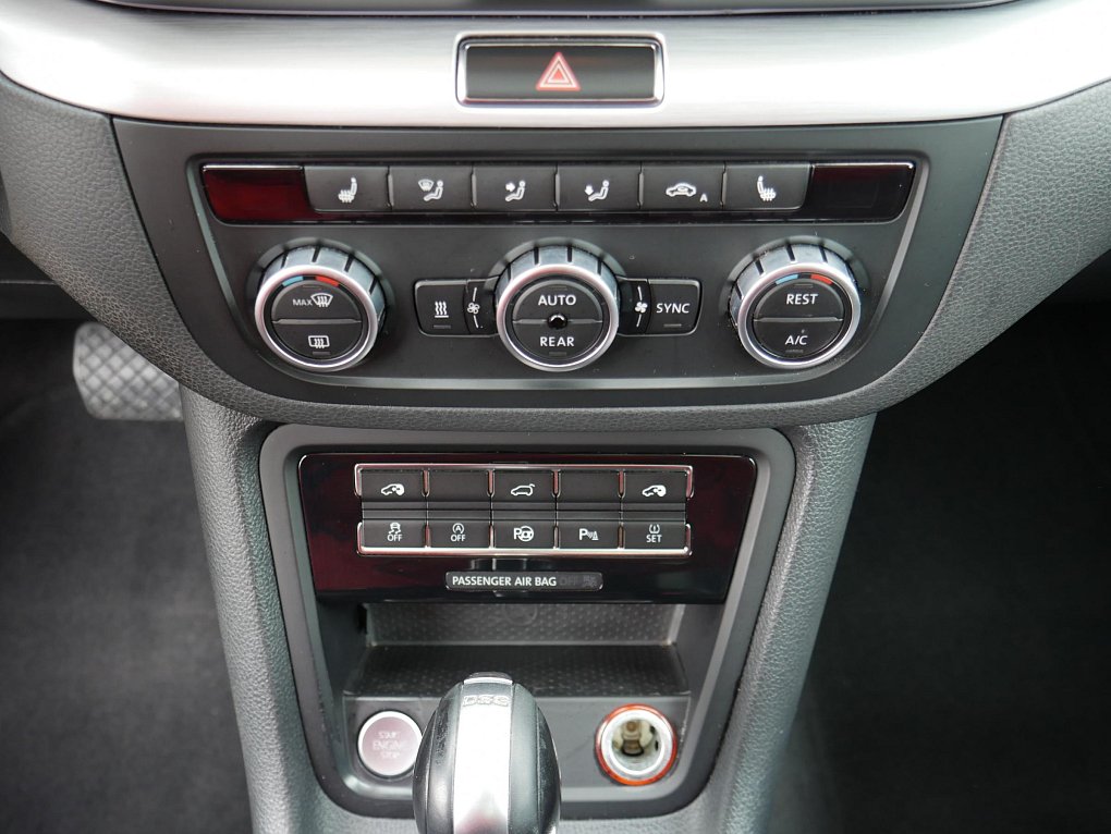 Volkswagen Sharan 2.0 TDi 