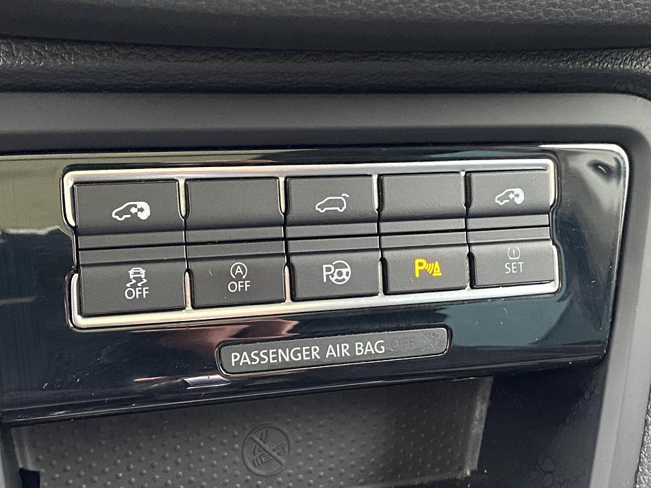 Volkswagen Sharan 2.0 TDi 