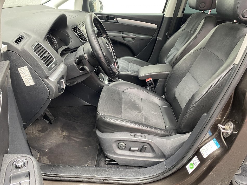 Volkswagen Sharan 2.0 TDi 