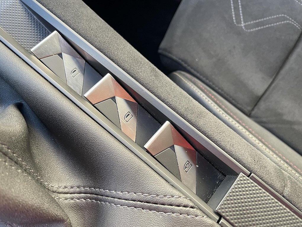 DS DS7 Crossback 1.5 HDi 