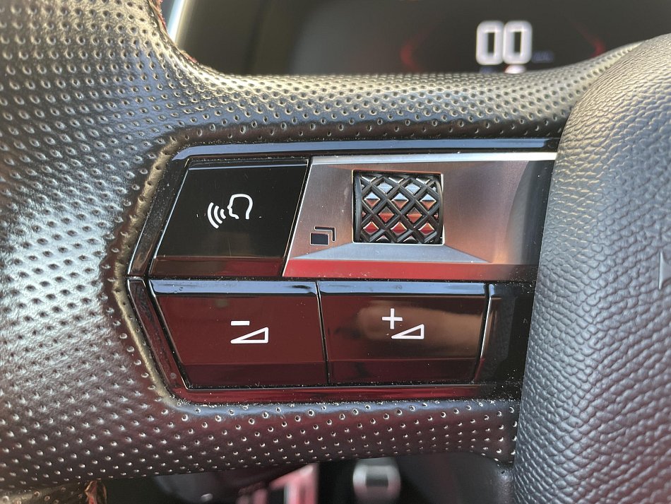 DS DS7 Crossback 1.5 HDi 