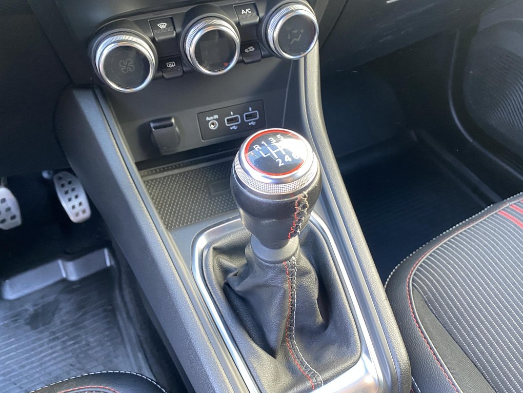 Renault Captur 1.3 TCe RS Line