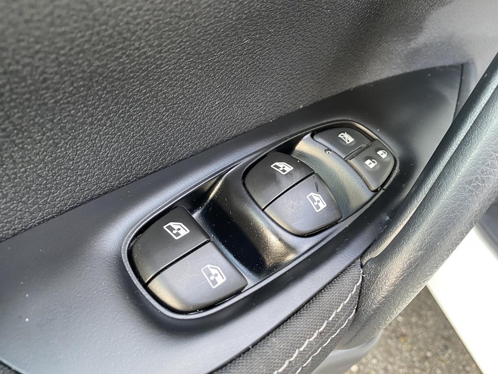 Nissan Qashqai 1.3 DiG-T N-Connecta