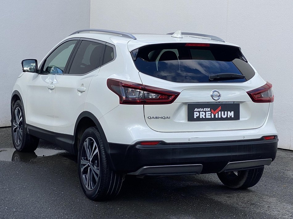 Nissan Qashqai 1.3 DiG-T N-Connecta