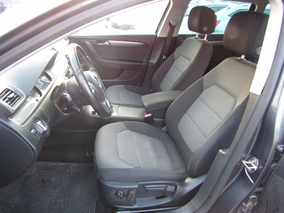 Volkswagen Passat 1.6 TDi 