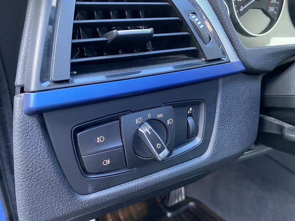 BMW Řada 3 2.0D M Paket GT 320xDrive