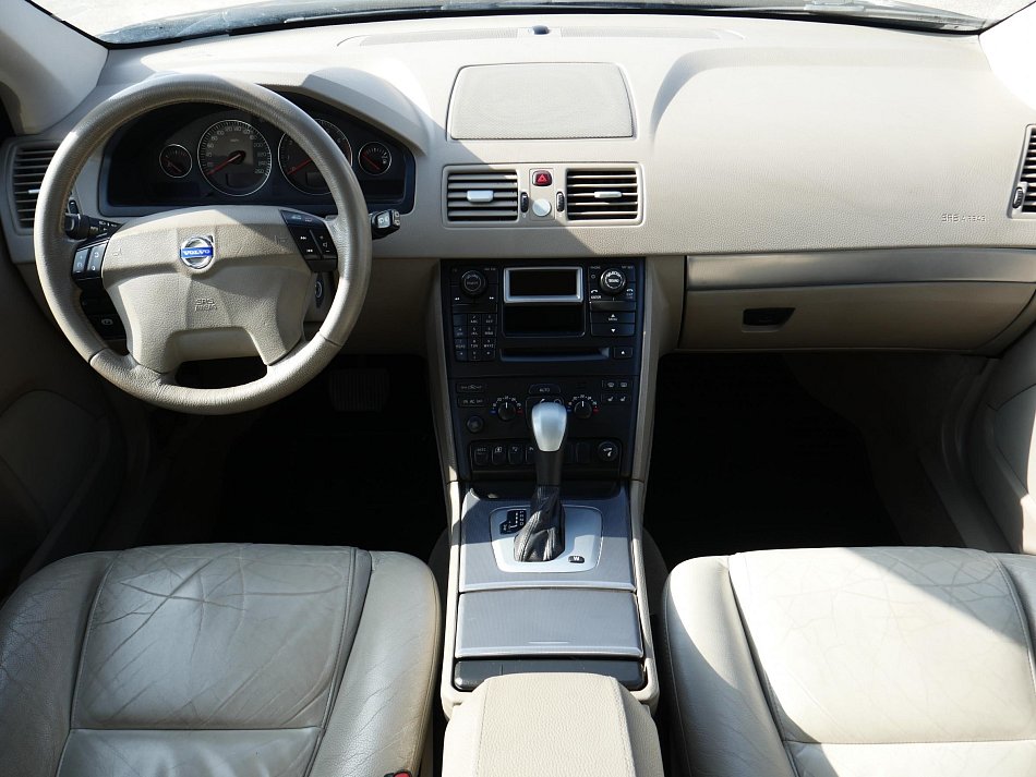 Volvo XC90 2.5 T  AWD 7míst
