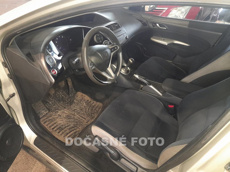 Honda Civic 1.4 i 